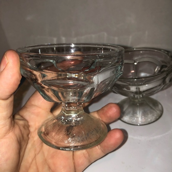 Clear Glass Dessert Bowls vintage, ice cream bowls , sherbert, custard and more. - Picture 5 of 5